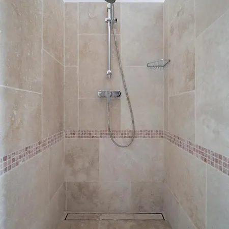 La Fabrique A Poupees - Et De Charme Au Coeur De فندق مبيت وإفطار