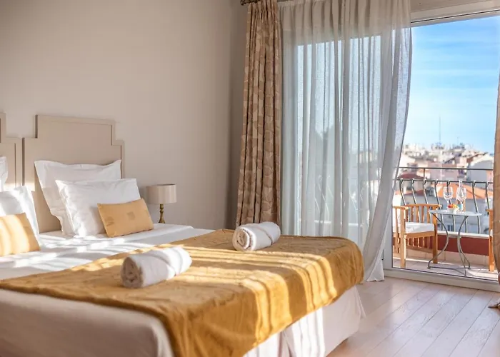 La Fabrique A Poupees - Et De Charme Au Coeur De 4* מנטון