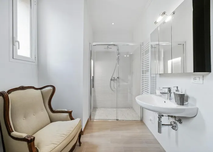 La Fabrique A Poupees - Et De Charme Au Coeur De 4* Menton