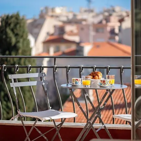 La Fabrique à Poupées Couette-café