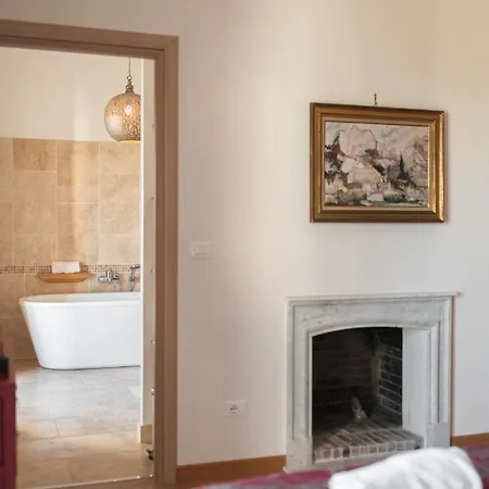 La Fabrique à Poupées Couette-café 4*