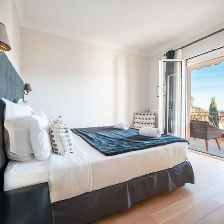 La Fabrique à Poupées 4* Menton