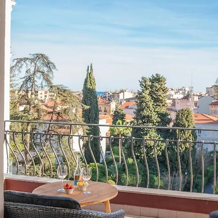 La Fabrique à Poupées