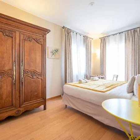 La Fabrique A Poupees - Et De Charme Au Coeur De