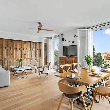 La Fabrique A Poupees - Et De Charme Au Coeur De