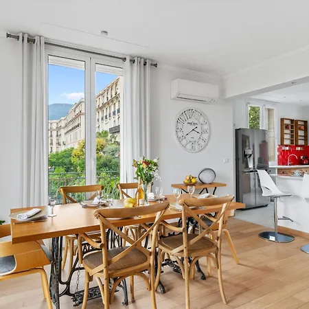 La Fabrique A Poupees - Et De Charme Au Coeur De 4*