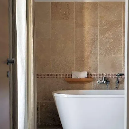 Bed & Breakfast La Fabrique A Poupees - Et De Charme Au Coeur De 4*