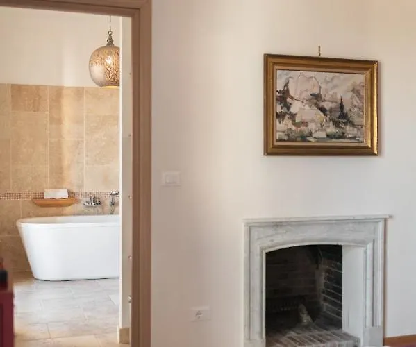 La Fabrique A Poupees - Et De Charme Au Coeur De Bed and Breakfast 4*