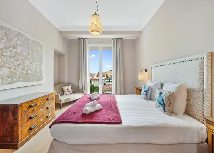 Bed and Breakfast La Fabrique A Poupees - Et De Charme Au Coeur De 4*